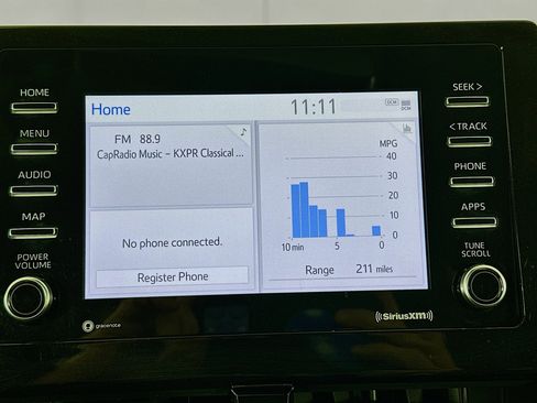 Used 2023 Toyota Camry SE image 19