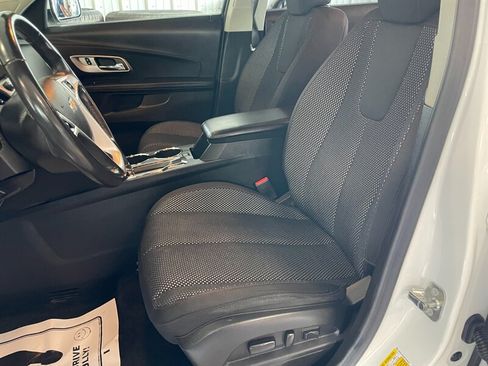 Used 2017 Chevrolet Equinox LT w/ Convenience Package FWD image 14