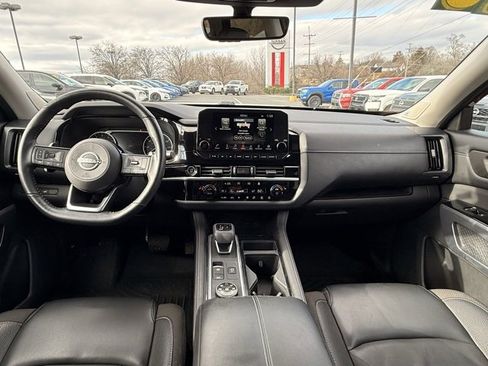 Certified 2023 Nissan Pathfinder SL w/ SL Premium Package image 24