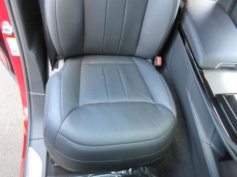 Used 2024 Land Rover Range Rover Sport SE AWD/4WD image 24