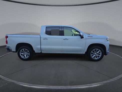 Certified 2019 Chevrolet Silverado 1500 LTZ AWD/4WD image 9