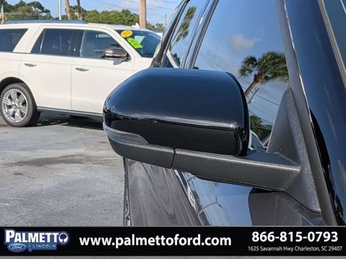 Used 2025 Ford Explorer Platinum w/ Ultimate Package AWD/4WD image 10