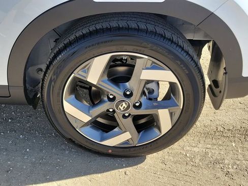 New 2026 Hyundai Venue SEL image 22