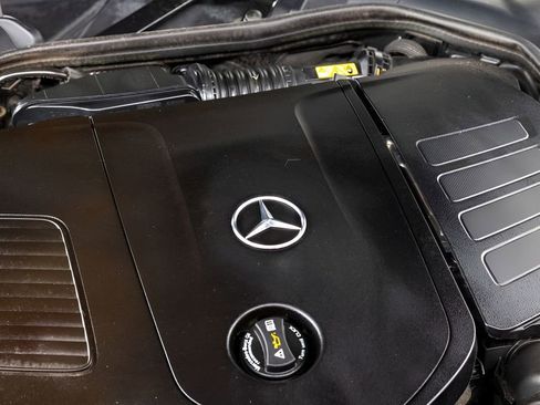 Used 2024 Mercedes-Benz C 300 4MATIC Sedan image 81