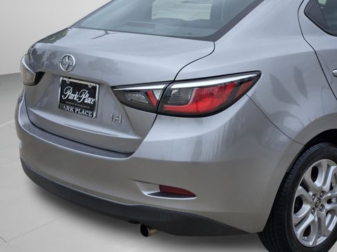 Used 2016 Scion iA FWD image 38