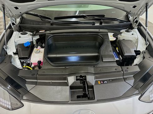 Used 2024 Hyundai Ioniq 6 SEL image 35