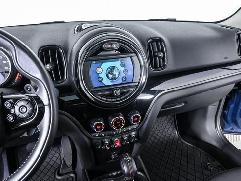 Used 2019 MINI Cooper Countryman S w/ Premium Package FWD image 5