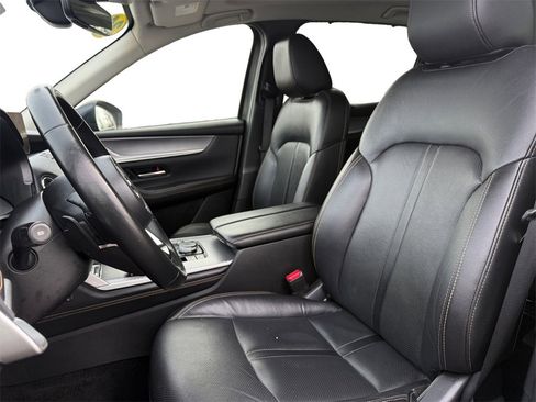 Used 2024 MAZDA CX-90 3.3 Turbo w/ Premium Package image 9