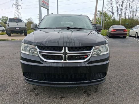 Used 2018 Dodge Journey SE FWD image 2