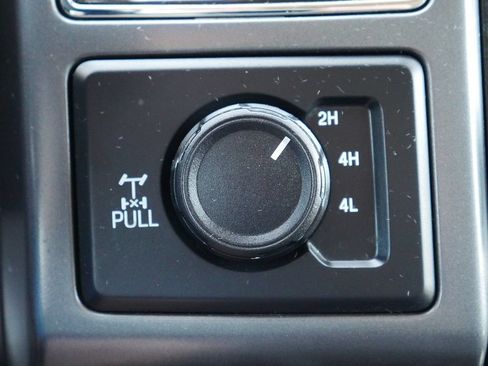 Used 2020 Ford F150 XLT w/ Equipment Group 302A Luxury AWD/4WD image 36