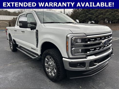 Used 2023 Ford F250 Lariat w/ Chrome Package image 13