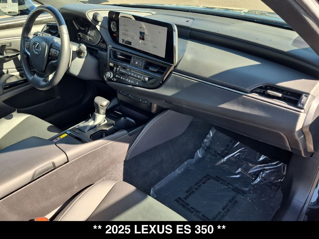 Used 2025 Lexus ES 350 w/ Accessory Package (Z2) FWD image 33