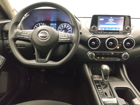 Used 2024 Nissan Sentra S FWD image 22