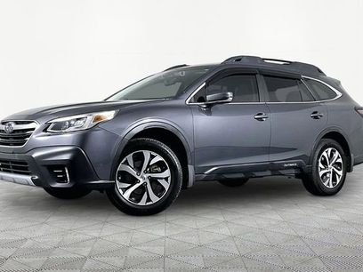 Used 2020 Subaru Outback Limited w/ Tech Package 2