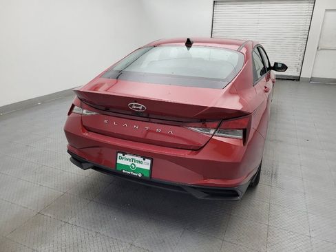 Used 2023 Hyundai Elantra SEL FWD image 7