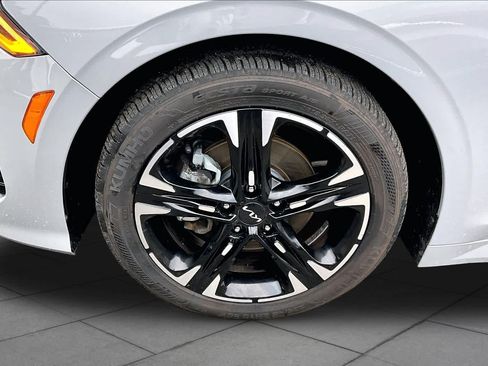 Used 2024 Kia K5 GT-Line w/ GT-Line Premium Package AWD/4WD image 11