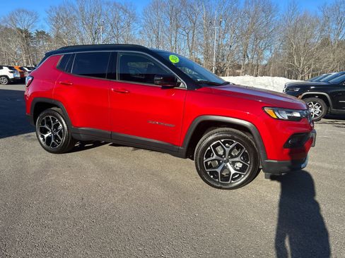 Used 2026 Jeep Compass Limited image 2