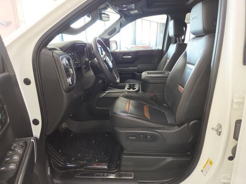 Used 2022 GMC Sierra 1500 AT4 w/ AT4 Premium Package AWD/4WD image 17