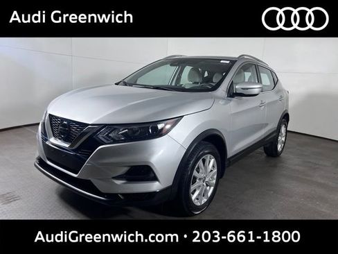 Used 2020 Nissan Rogue Sport SV AWD/4WD image 3