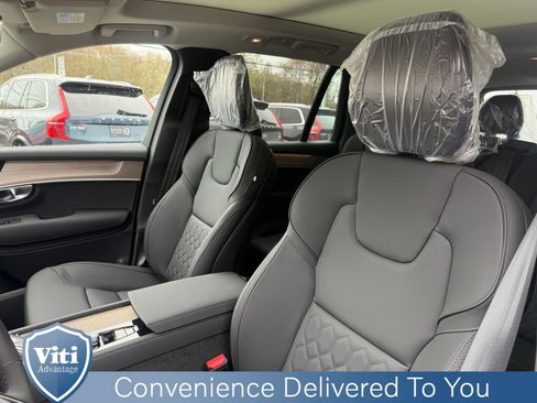New 2026 Volvo XC90 B6 Plus w/ Protection Package Premier AWD/4WD image 13