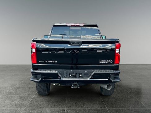Used 2022 Chevrolet Silverado 3500 High Country w/ Safety Package II image 6