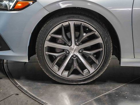 Used 2023 Honda Civic Touring image 10