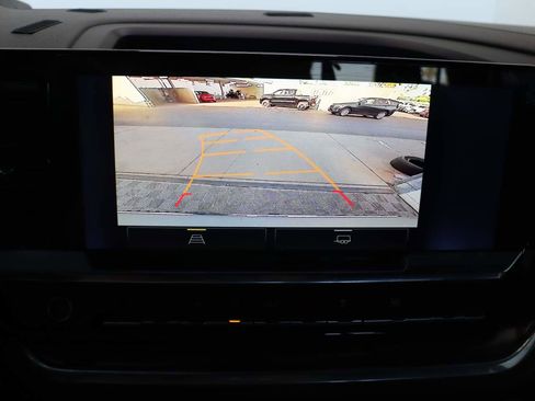 Certified 2025 Chevrolet Silverado 1500 LT w/ LPO, Liner Protection Package AWD/4WD image 13