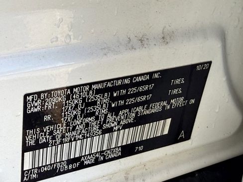 Used 2021 Toyota RAV4 LE AWD/4WD image 33
