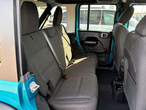 Used 2020 Jeep Wrangler Unlimited Sport S image 16