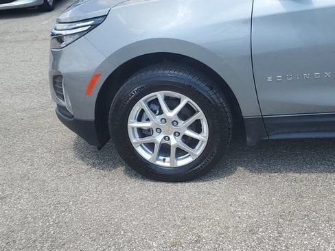 Used 2024 Chevrolet Equinox LT AWD/4WD image 8