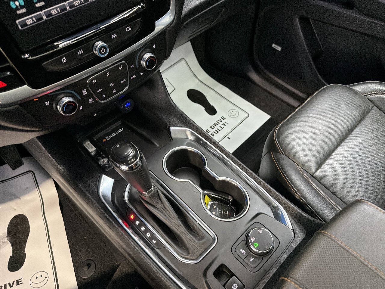Used 2019 Chevrolet Traverse Premier AWD/4WD image 26