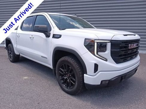 Used 2024 GMC Sierra 1500 Elevation AWD/4WD image 1