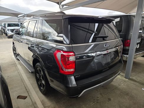 Used 2020 Ford Expedition XLT w/ Equipment Group 202A image 6