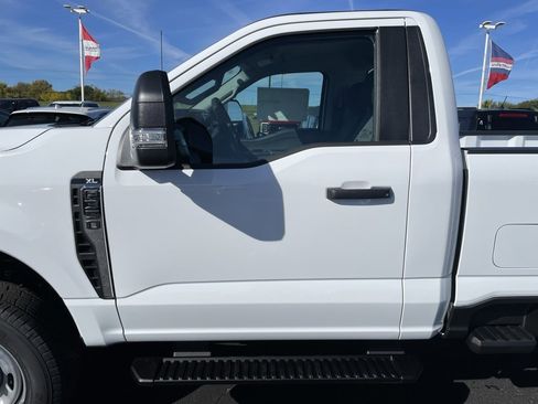 New 2026 Ford F350 XL w/ XL Chrome Package image 35