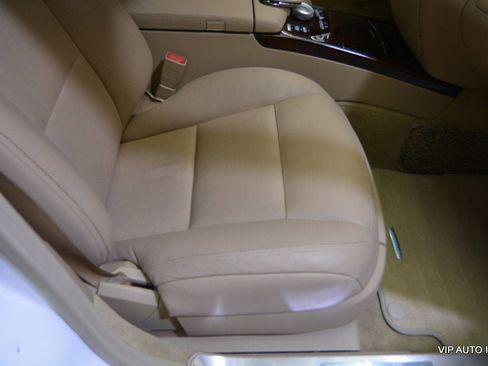 Used 2013 Mercedes-Benz S 550 4MATIC image 17