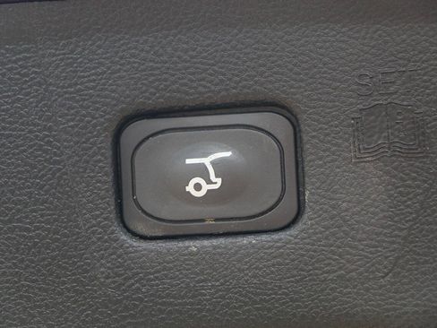 Certified 2024 Ford Edge Titanium w/ Equipment Group 301A AWD/4WD image 11