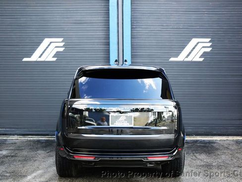 Used 2023 Land Rover Range Rover Long Wheelbase First Edition image 7