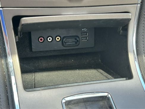 Used 2015 Lincoln MKX FWD w/ Equipment Group 102A image 40