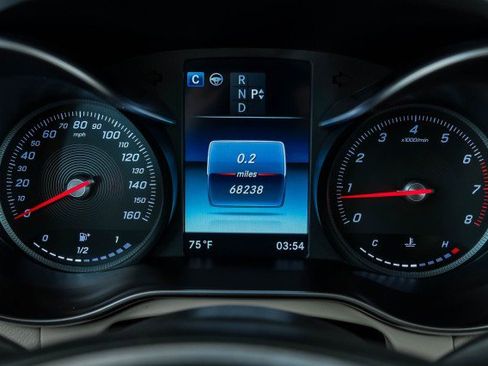 Used 2019 Mercedes-Benz GLC 300 4MATIC DRIVER ASSIST PKG PARKI image 17