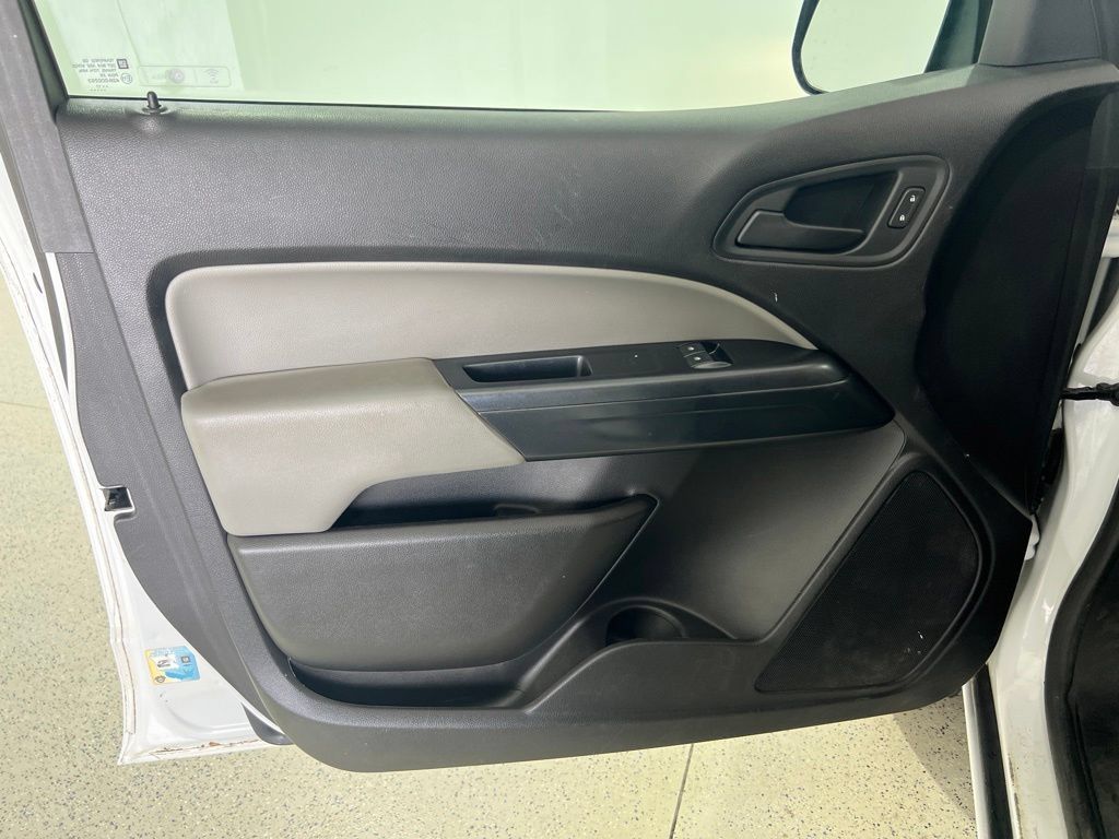 Used 2017 Chevrolet Colorado W/T w/ WT Convenience Package AWD/4WD image 17