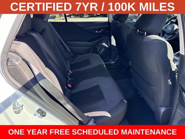 Used 2025 Subaru Outback Premium AWD/4WD image 11