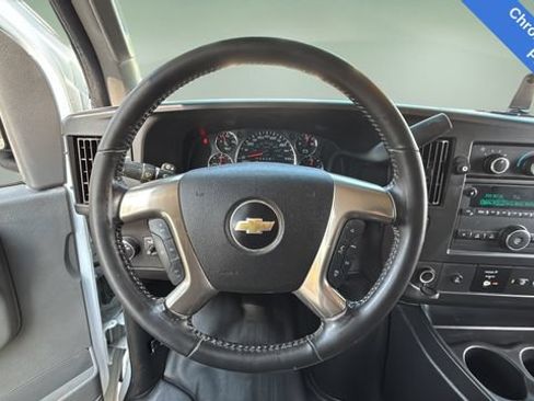 Used 2019 Chevrolet Express 3500 w/ Power Convenience Package RWD image 12