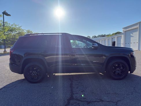 Used 2023 GMC Acadia AT4 w/ Technology Package AWD/4WD image 6