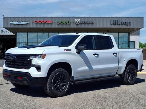 Used 2024 Chevrolet Silverado 1500 LT Trail Boss w/ Protection Package image 1