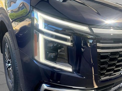 New 2026 Nissan Armada Platinum RWD image 18