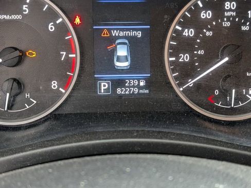 Used 2022 Nissan Sentra S image 11