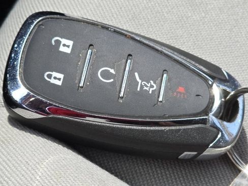 Used 2019 Chevrolet Equinox LT AWD/4WD image 36