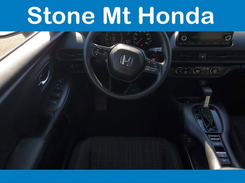 Used 2024 Honda HR-V LX image 15