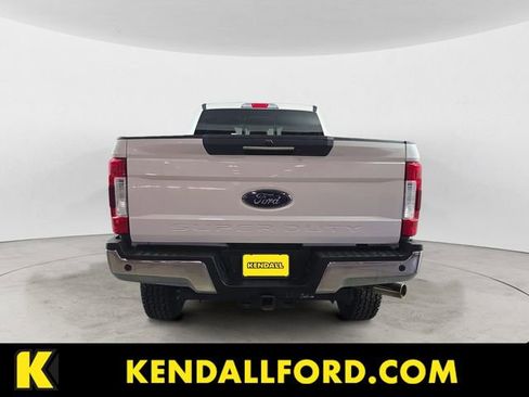 Used 2018 Ford F350 Lariat AWD/4WD image 4