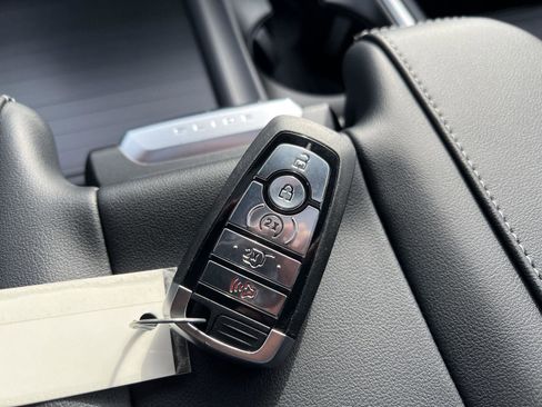 New 2026 Ford Expedition Max Platinum w/ Stealth Performance Package image 42